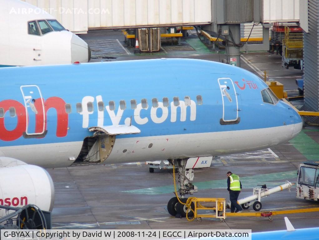 G-BYAX, 1999 Boeing 757-204 C/N 28834, At the gate