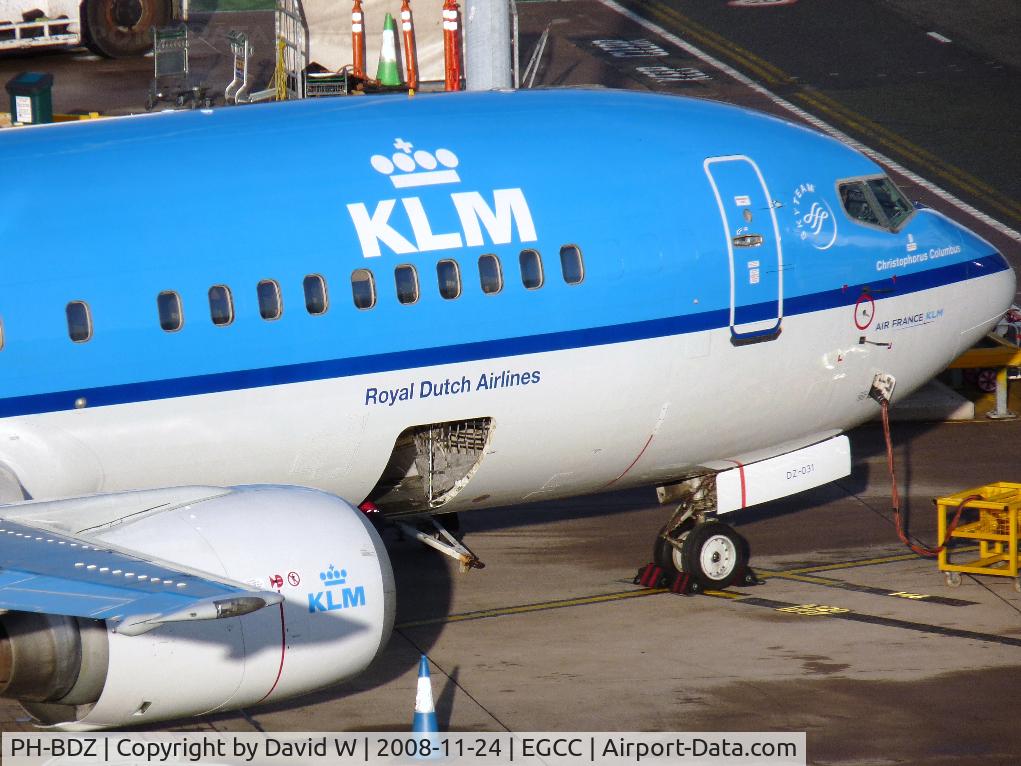 PH-BDZ, Boeing 737-406 C/N 25355, At the gate