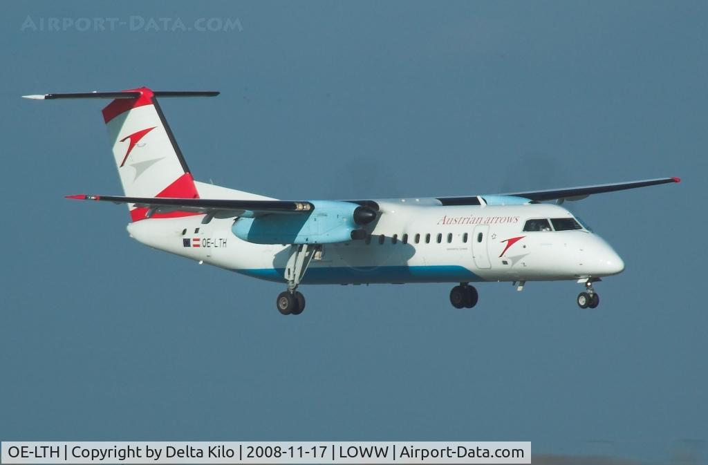 OE-LTH, 1997 De Havilland Canada DHC-8-314Q Dash 8 C/N 442, AUSTRIAN ARROWS