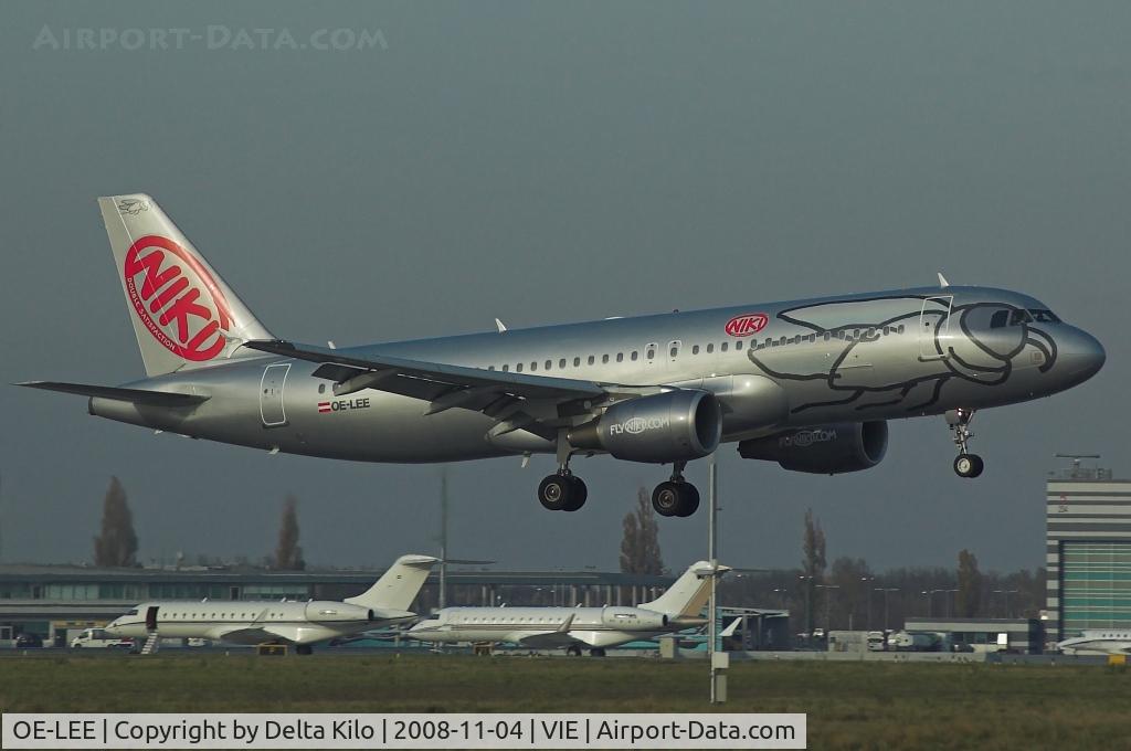 OE-LEE, 2006 Airbus A320-214 C/N 2749, NIKI