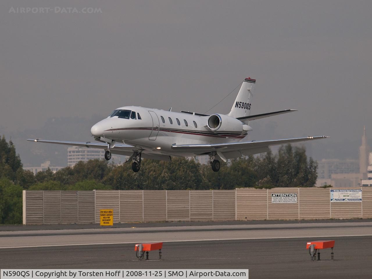 N590QS, 2007 Cessna 560XL C/N 560-5738, N590QS arriving on RWY 21