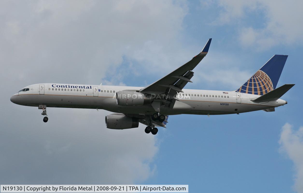 N19130, 1998 Boeing 757-224/ER C/N 28970, Continental 757-200