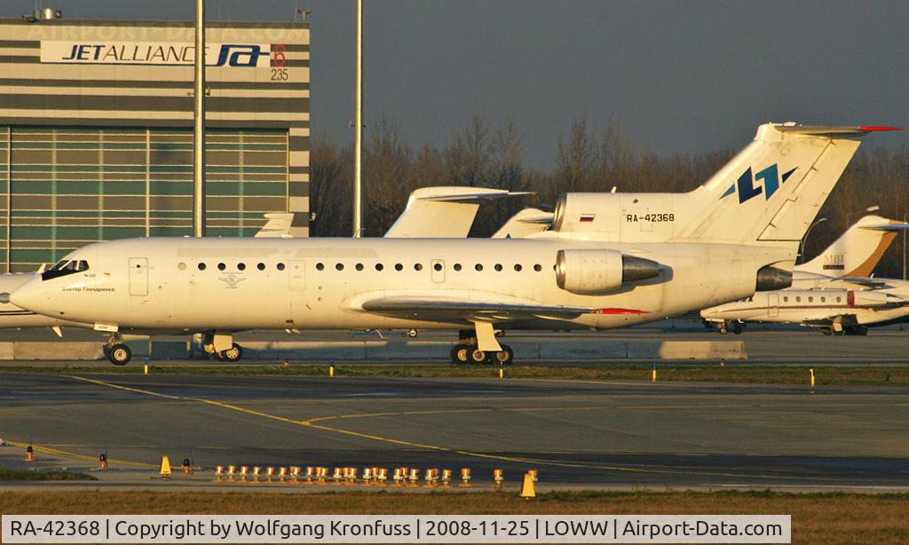RA-42368, 1989 Yakovlev Yak-42D C/N 4520422914166, Yak @ GAC