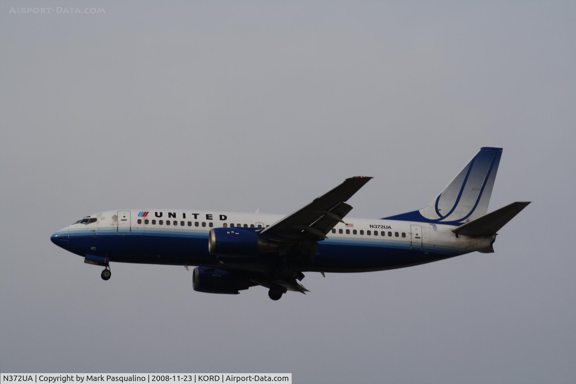 N372UA, 1989 Boeing 737-322 C/N 24637, Boeing 737-300