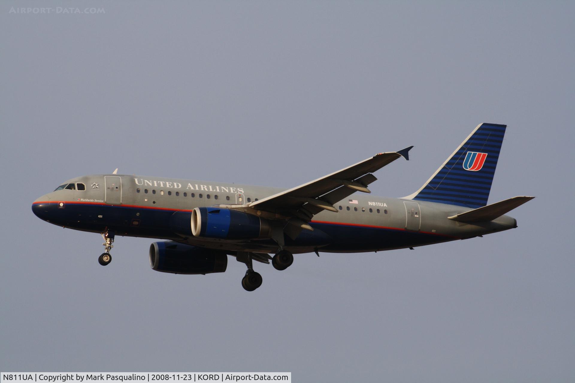 N811UA, 1998 Airbus A319-131 C/N 847, Airbus A319