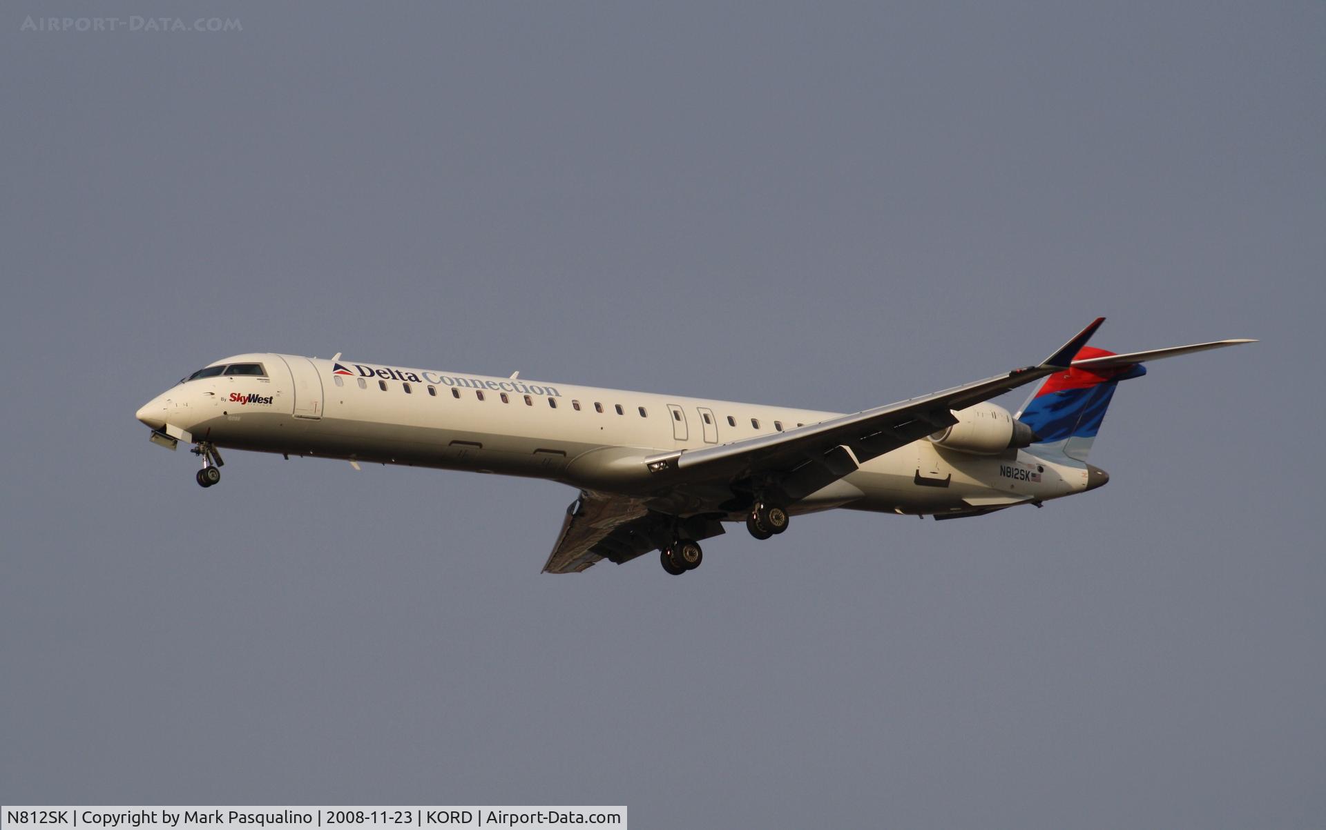 N812SK, 2006 Bombardier CRJ-900ER (CL-600-2D24) C/N 15098, CL600-2D24