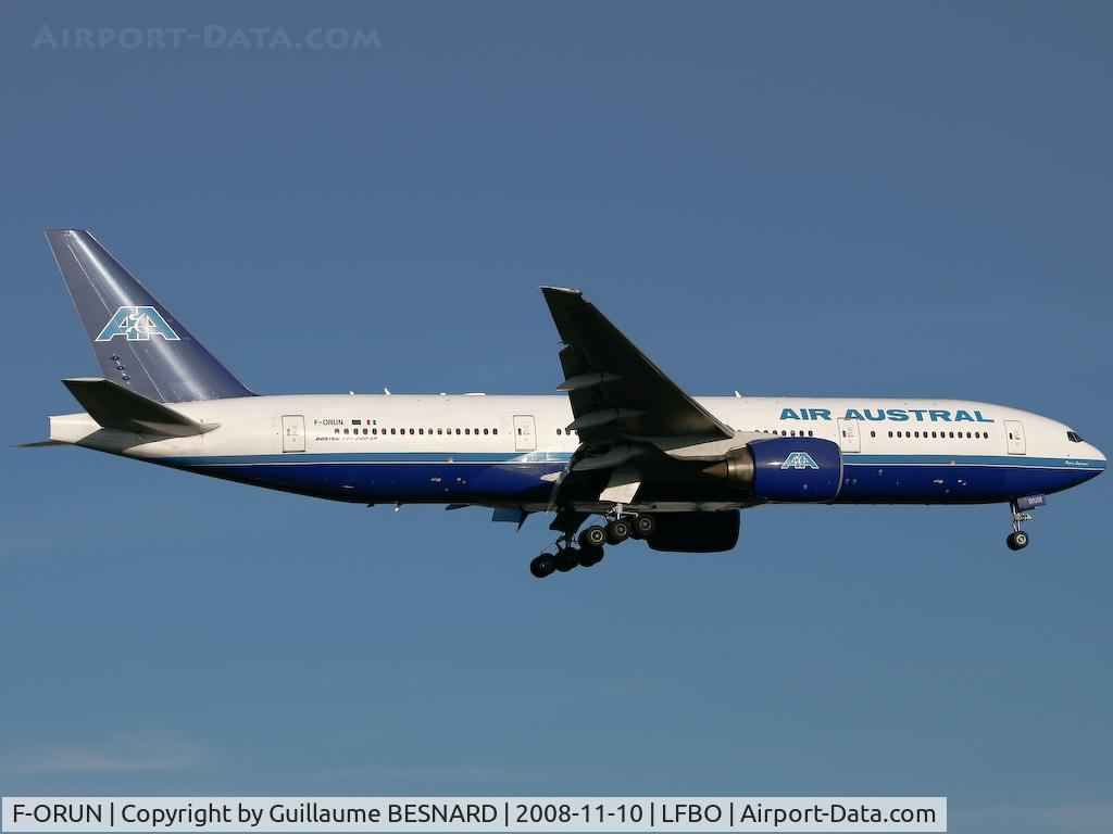 F-ORUN, 1999 Boeing 777-2Q8/ER C/N 28676, Inbound from RUN.