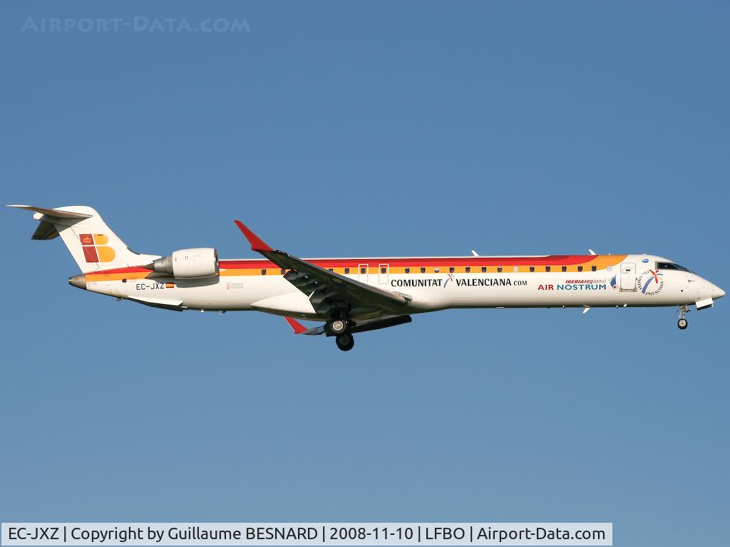 EC-JXZ, 2006 Bombardier CRJ-900 (CL-600-2D24) C/N 15087, Landing 14R