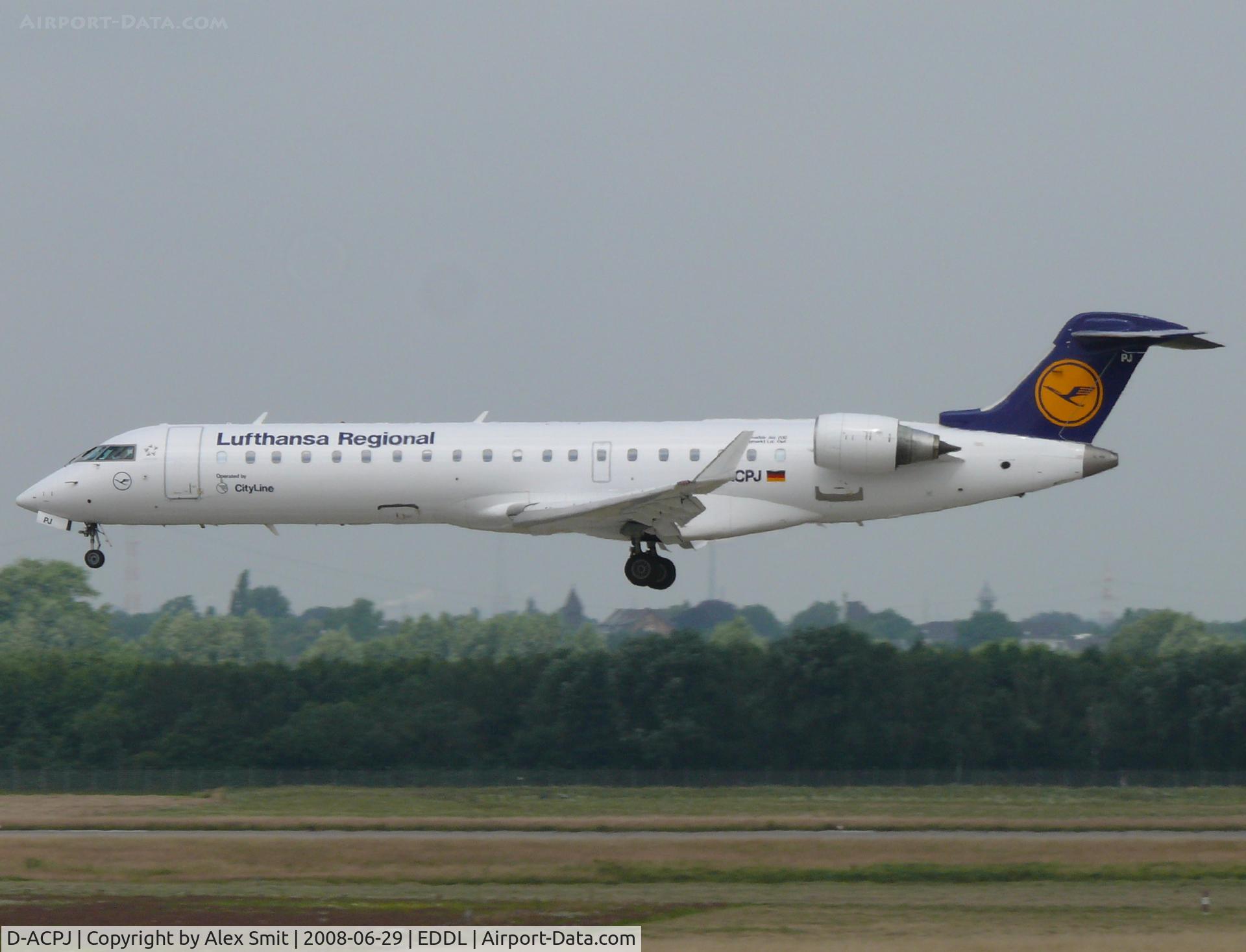 D-ACPJ, Canadair CRJ-701ER (CL-600-2C10) Regional Jet C/N 10040, Canadair RJ700 D-ACPJ Lufthansa Regional