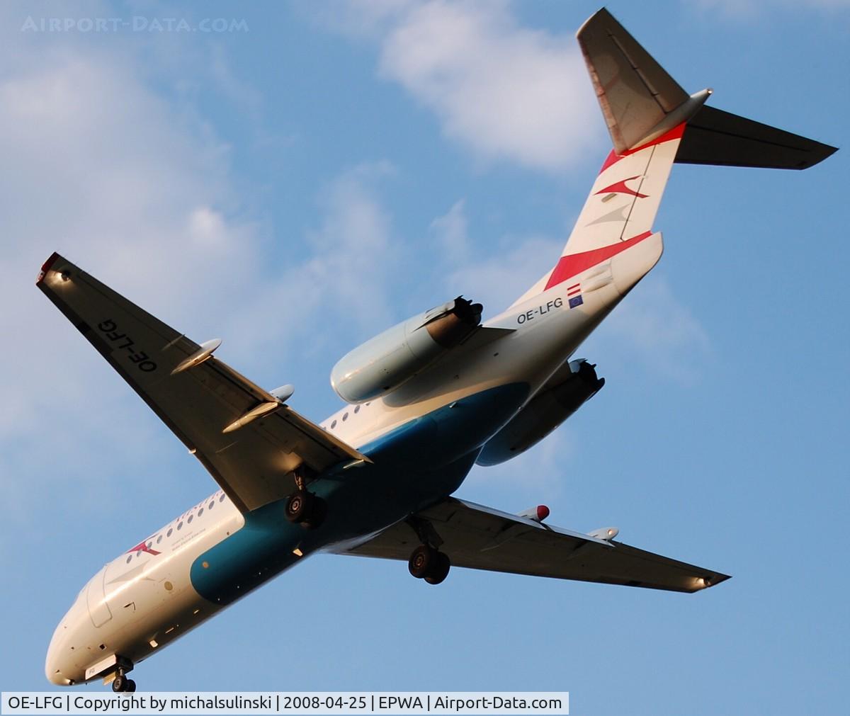 OE-LFG, 1995 Fokker 70 (F-28-0070) C/N 11549, Beauty sunshine at RWY 33 at EPWA...