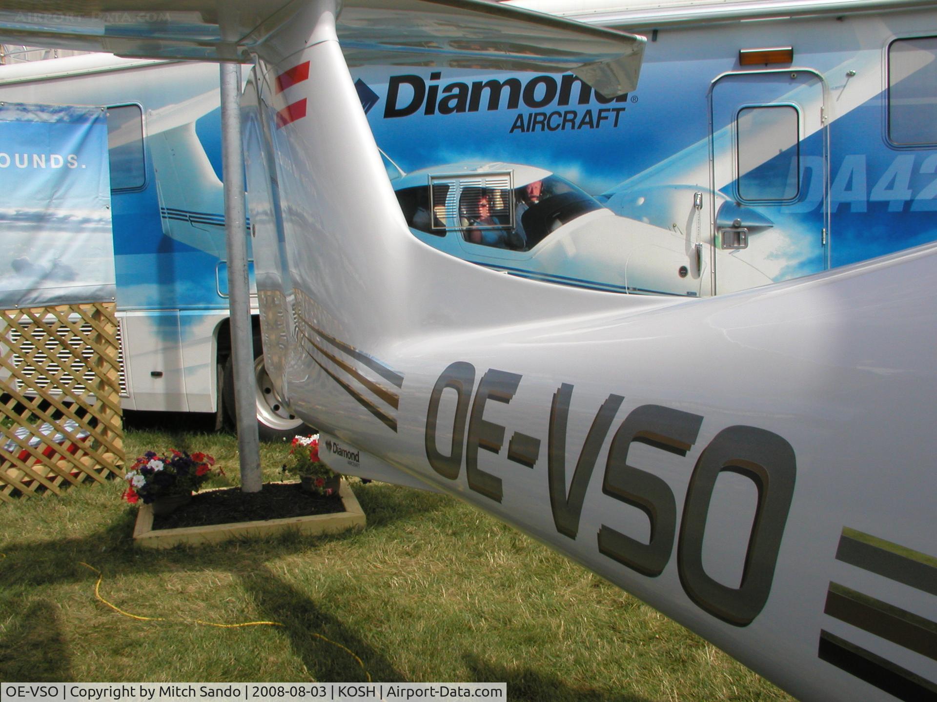 OE-VSO, 2008 Diamond DA-50 Superstar C/N 50.001, EAA AirVenture 2008.