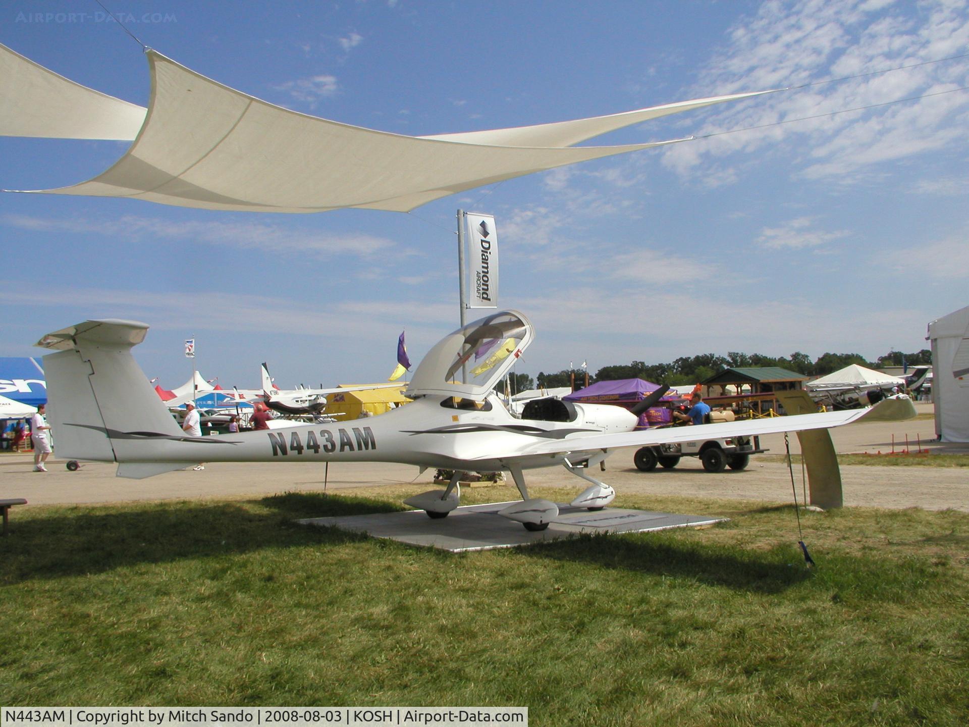 N443AM, 2007 Diamond DA-20C-1 Eclipse C/N C0443, EAA AirVenture 2008.