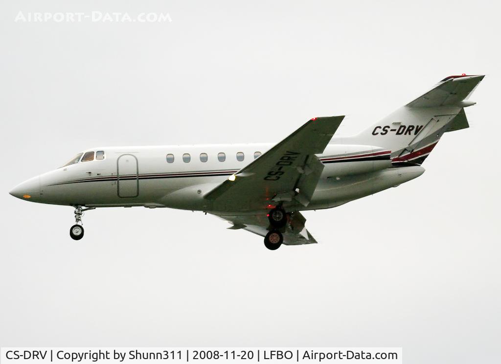 CS-DRV, 2006 Raytheon Hawker 800XP C/N 258825, Landing rwy 32L...