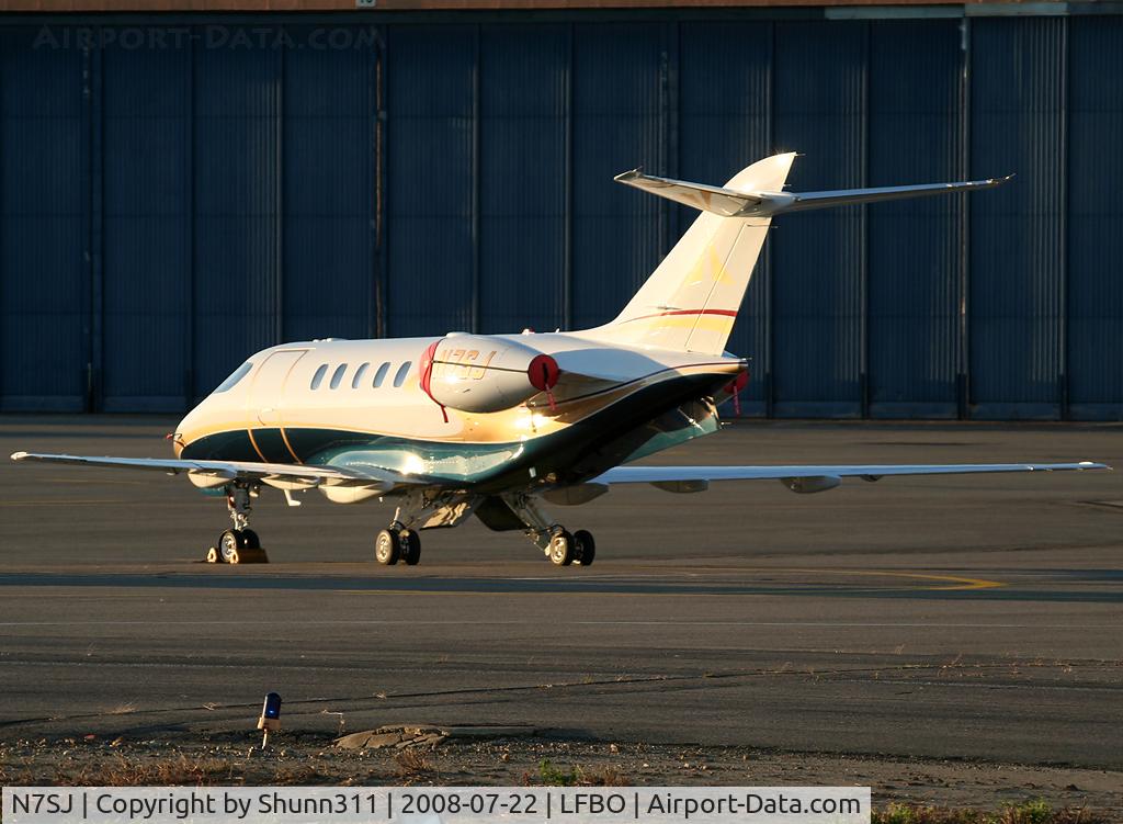 N7SJ, 2007 Sino Swearingen SJ30-2 C/N 007, Parked at the General Aviation area...