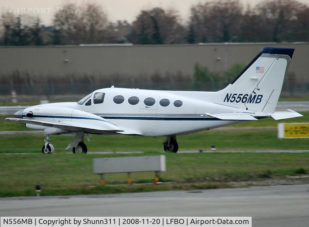 N556MB, 1978 Cessna 421C Golden Eagle C/N 421C0468, Rolling holding point rwy 32R for departure...