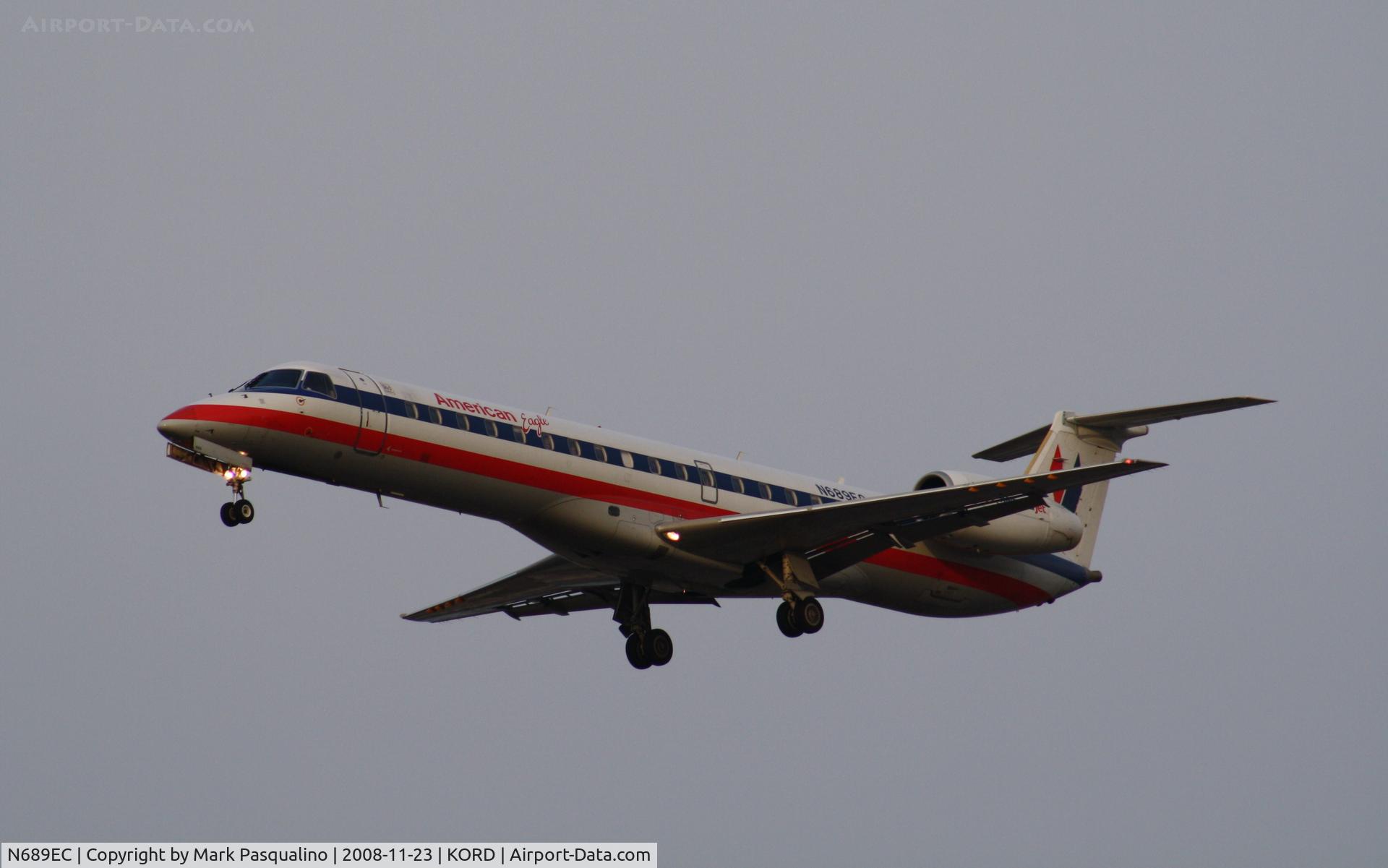 N689EC, 2004 Embraer ERJ-145LR (EMB-145LR) C/N 14500853, EMB-145LR