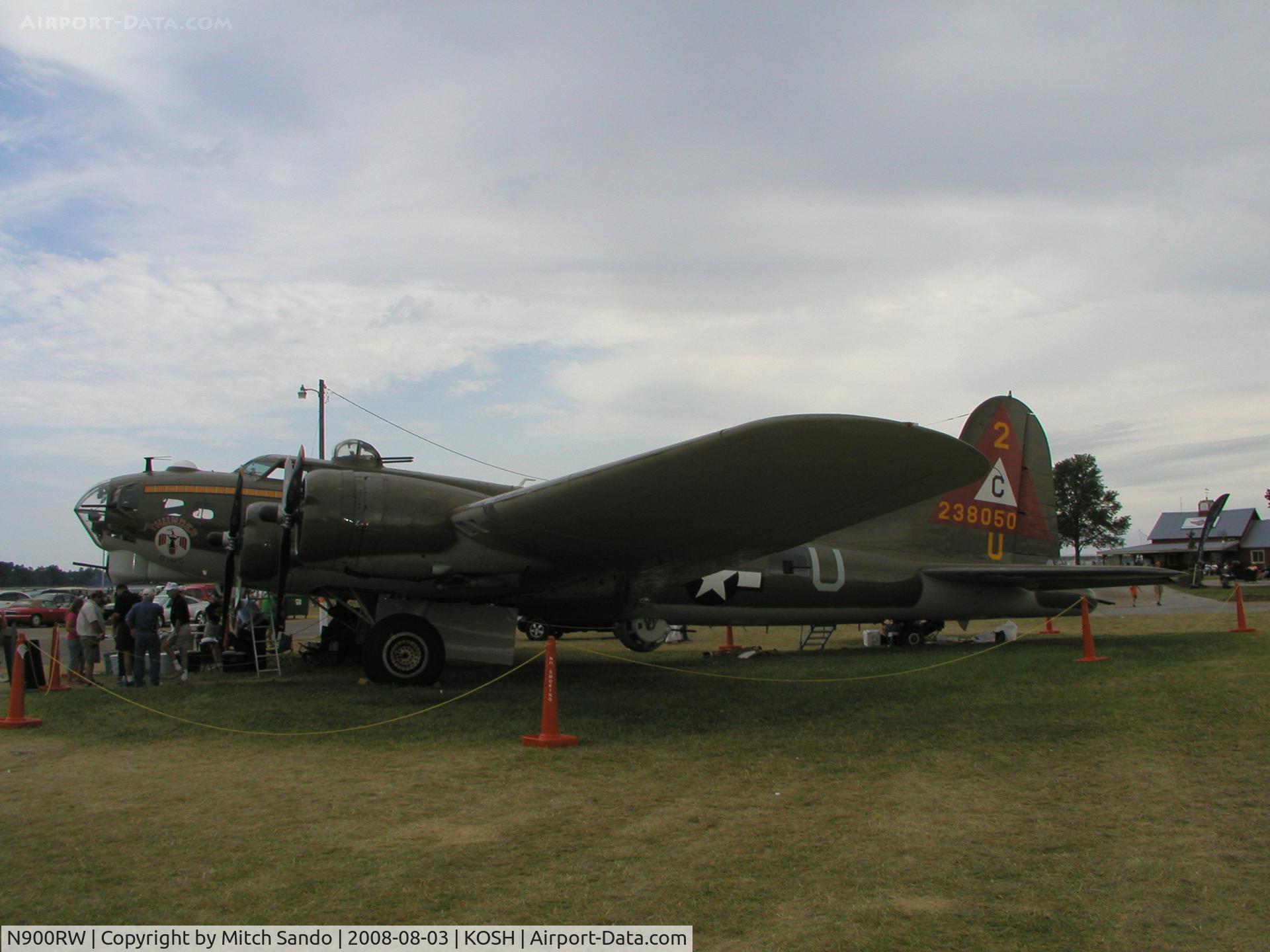 N900RW, 1944 Boeing B-17G Flying Fortress C/N 8627, EAA AirVenture 2008.