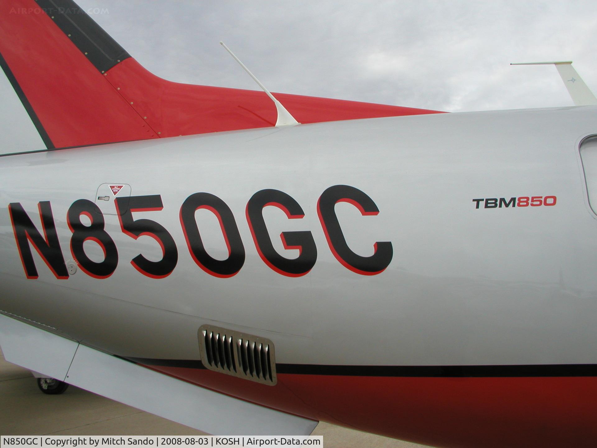 N850GC, 2008 Socata TBM-700 C/N 441, EAA AirVenture 2008.