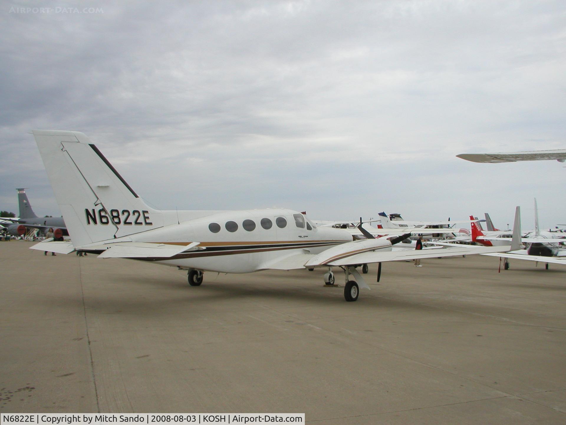 N6822E, 1981 Cessna 414A Chancellor C/N 414A-0807, EAA AirVenture 2008.