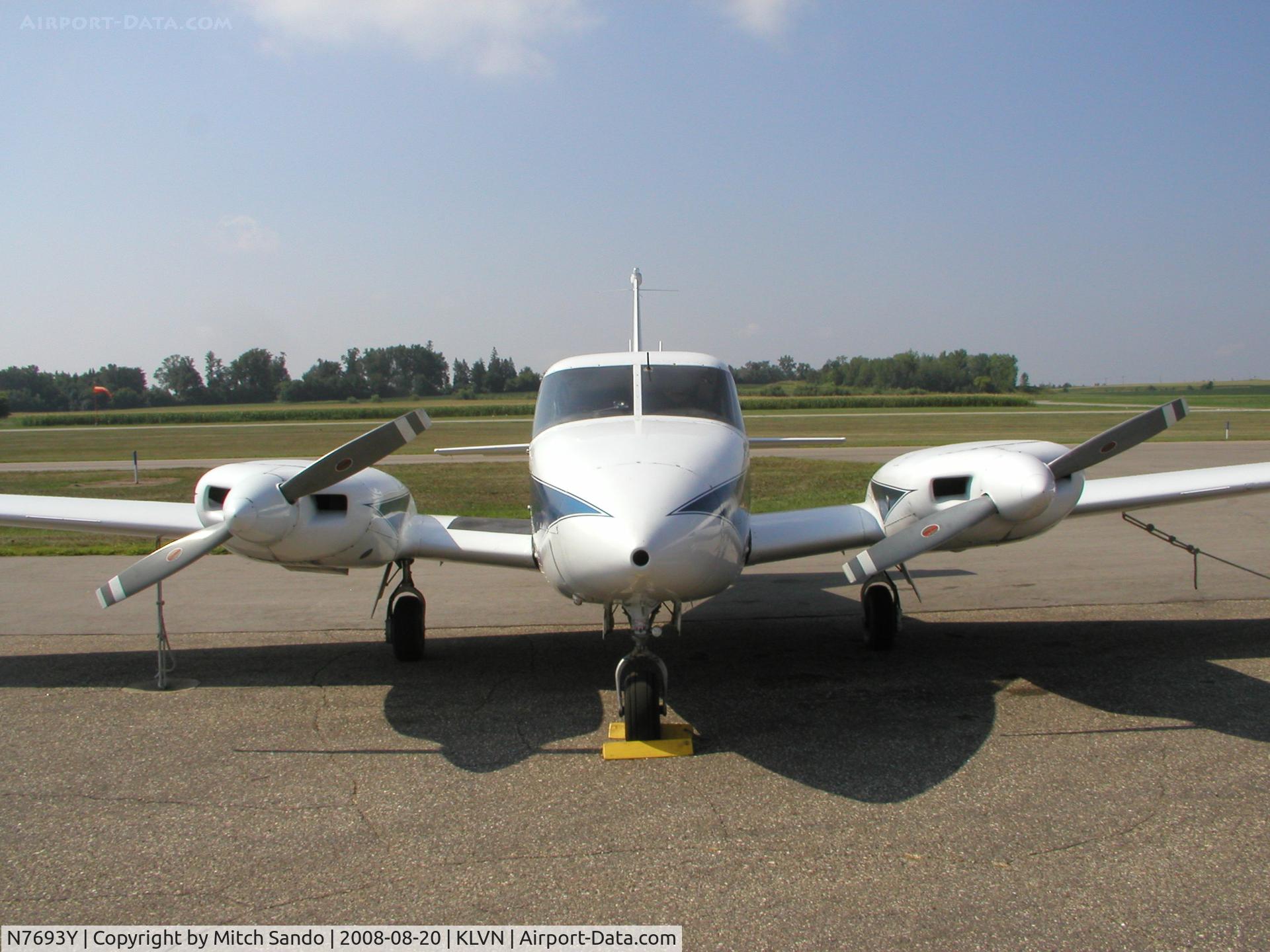 N7693Y, 1965 Piper PA-30 Twin Comanche Twin Comanche C/N 30-775, Parked on the ramp at Airlake.