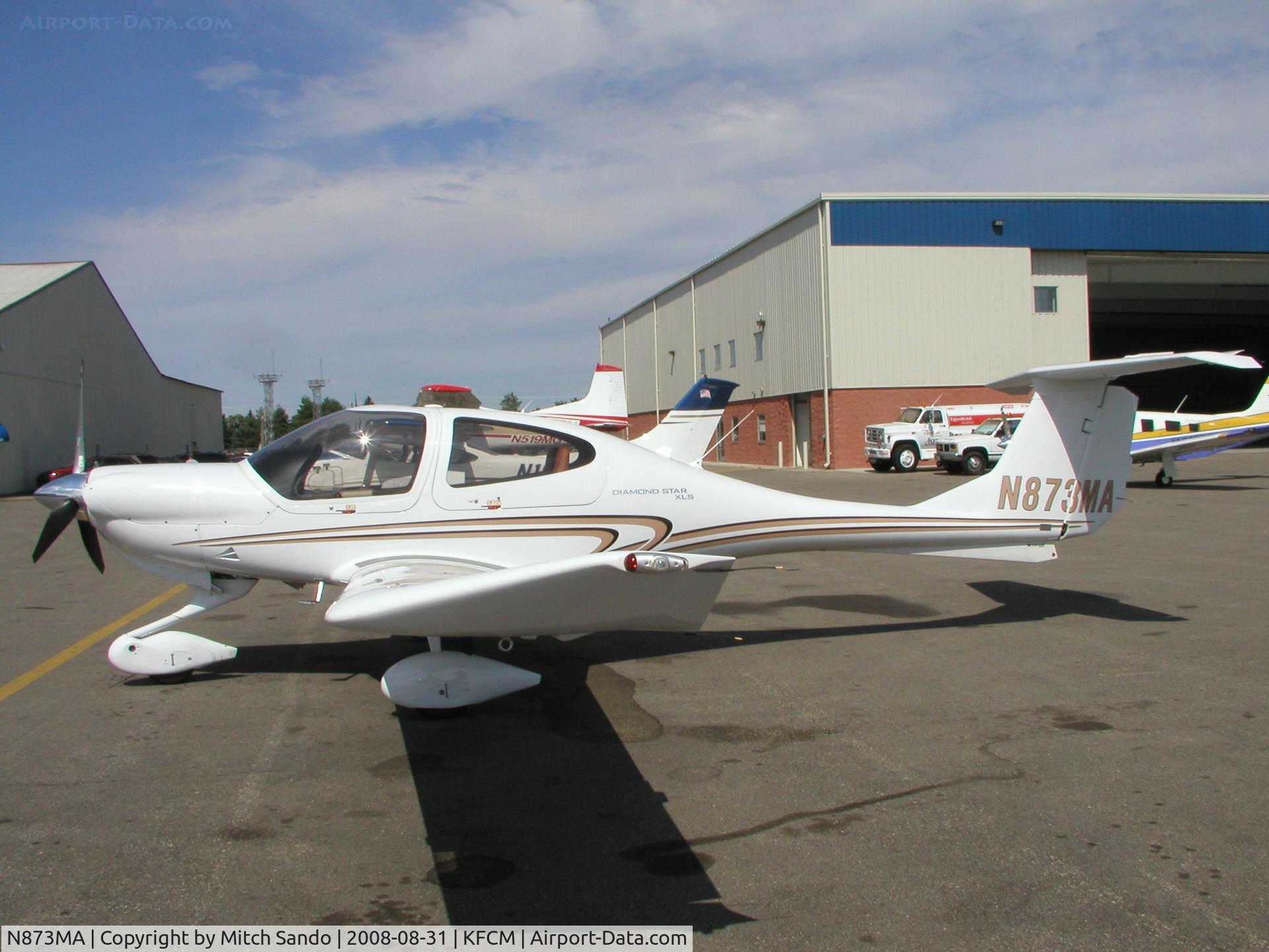 N873MA, 2007 Diamond DA-40 Diamond Star C/N 40.883, Parked on the ramp at ASI Jet Center.