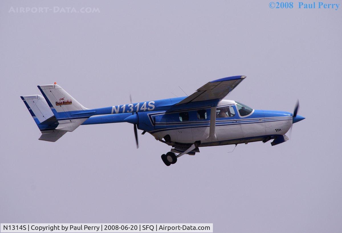 N1314S, Cessna T337H Turbo Skymaster C/N 33701902, Off to do some fire spotting