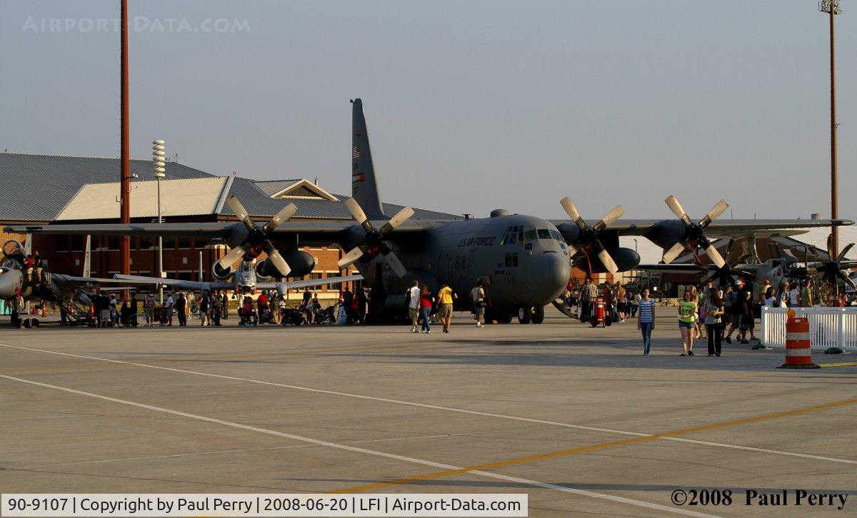 90-9107, 1990 Lockheed C-130H Hercules C/N 382-5238, Small by most cargo standards, she does what others often can't