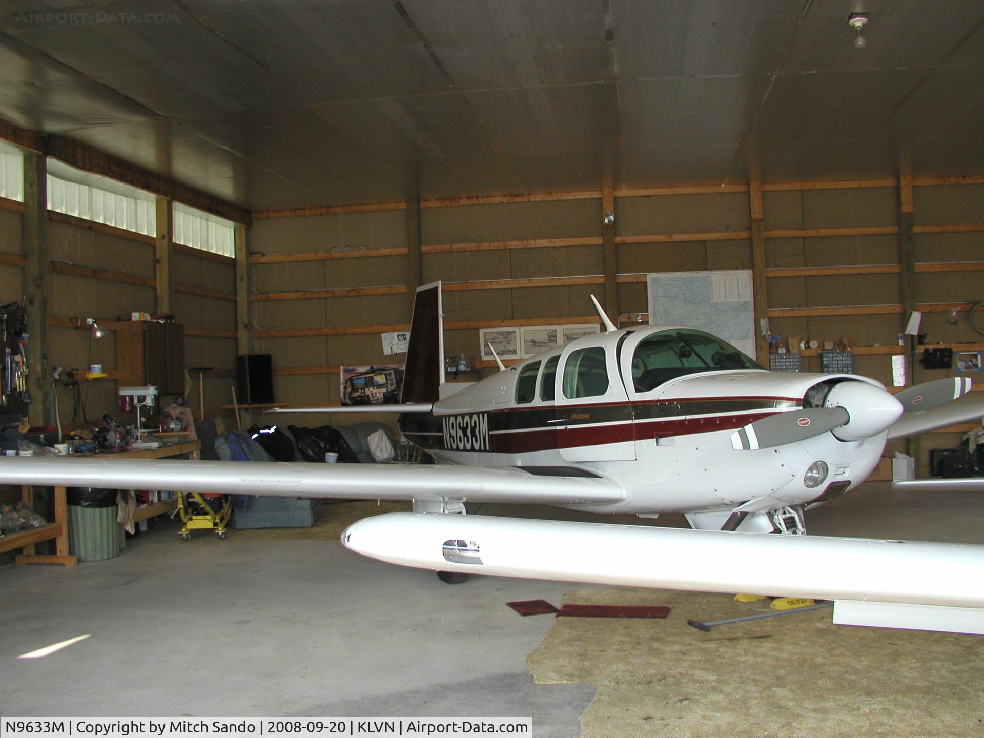 N9633M, 1966 Mooney M20F Executive C/N 670210, Parked inside the hangar.