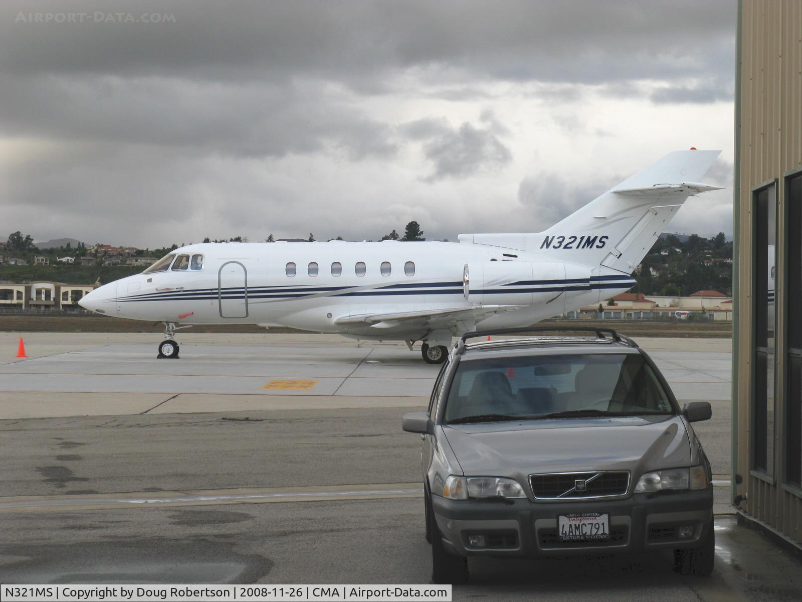 N321MS, 2001 Raytheon Hawker 800XP C/N 258515, 2001 Raytheon HAWKER 800XP extended performance business jet, two Honeywell TFE-731-5BR-1H turbofans 4,660 lb st each