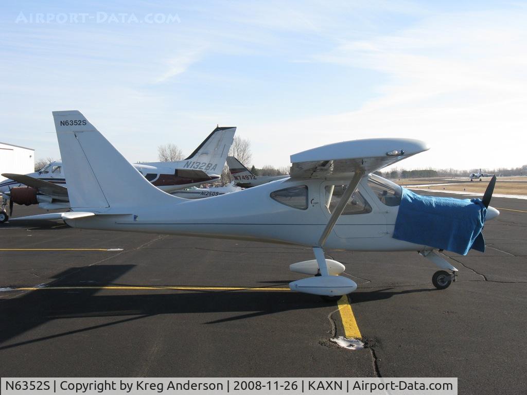 N6352S, 1999 Stuart Lane 6S1 C/N 5195, Very cool plane!