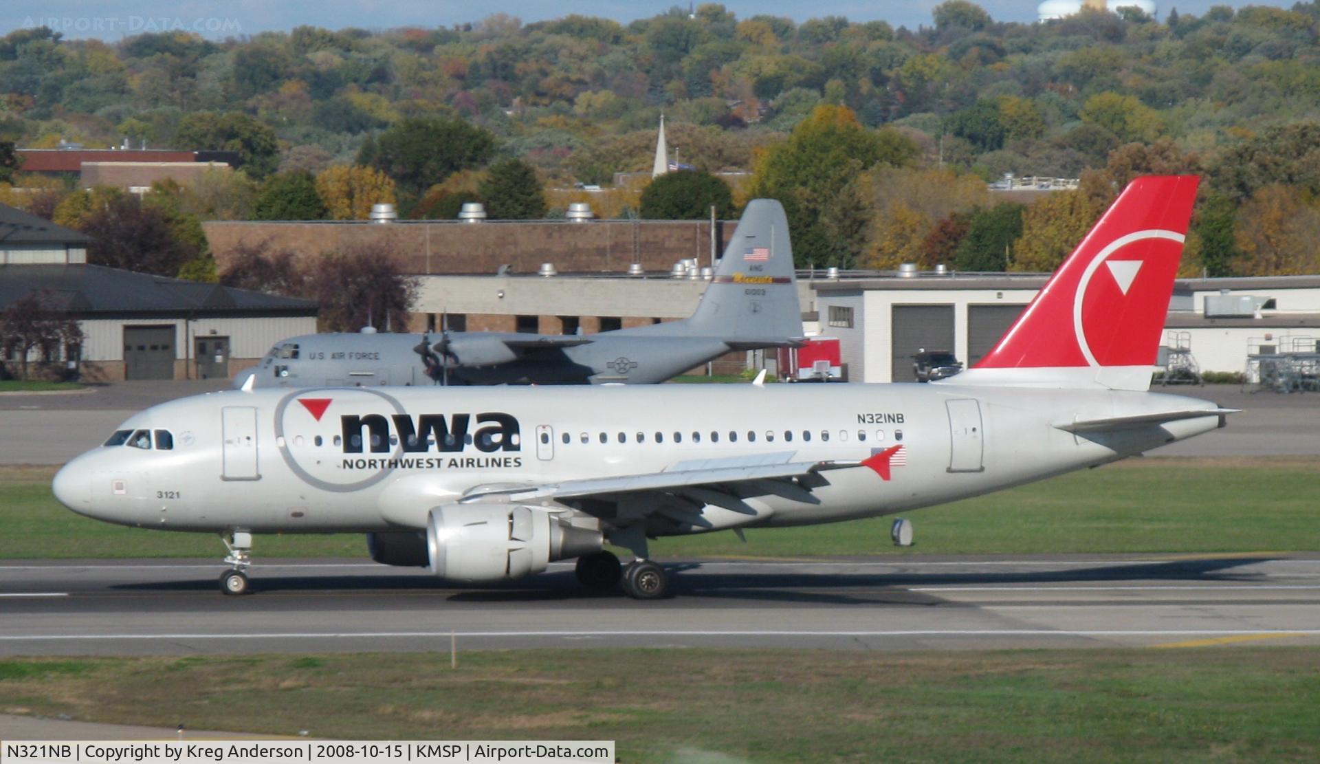 N321NB, 2001 Airbus A319-114 C/N 1414, 