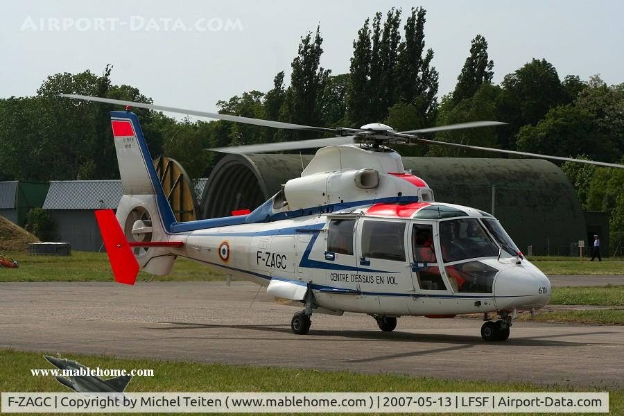 F-ZAGC, Aerospatiale SA-365N Dauphin 2 C/N 6111, CEV - Armee de l'Air