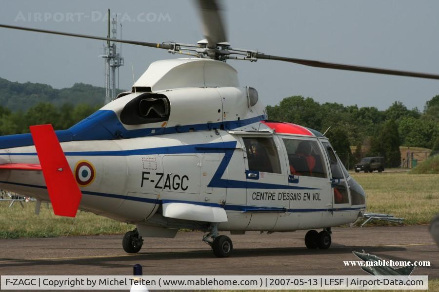 F-ZAGC, Aerospatiale SA-365N Dauphin 2 C/N 6111, CEV - Armee de l'Air