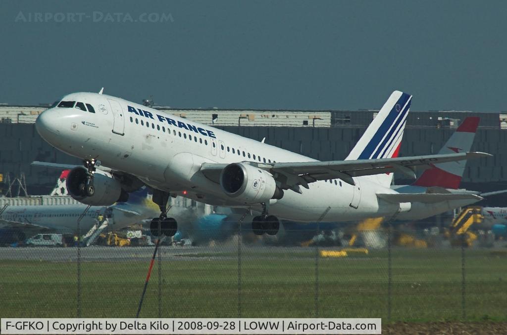 F-GFKO, 1990 Airbus A320-211 C/N 0129, AIR FRANCE  A320