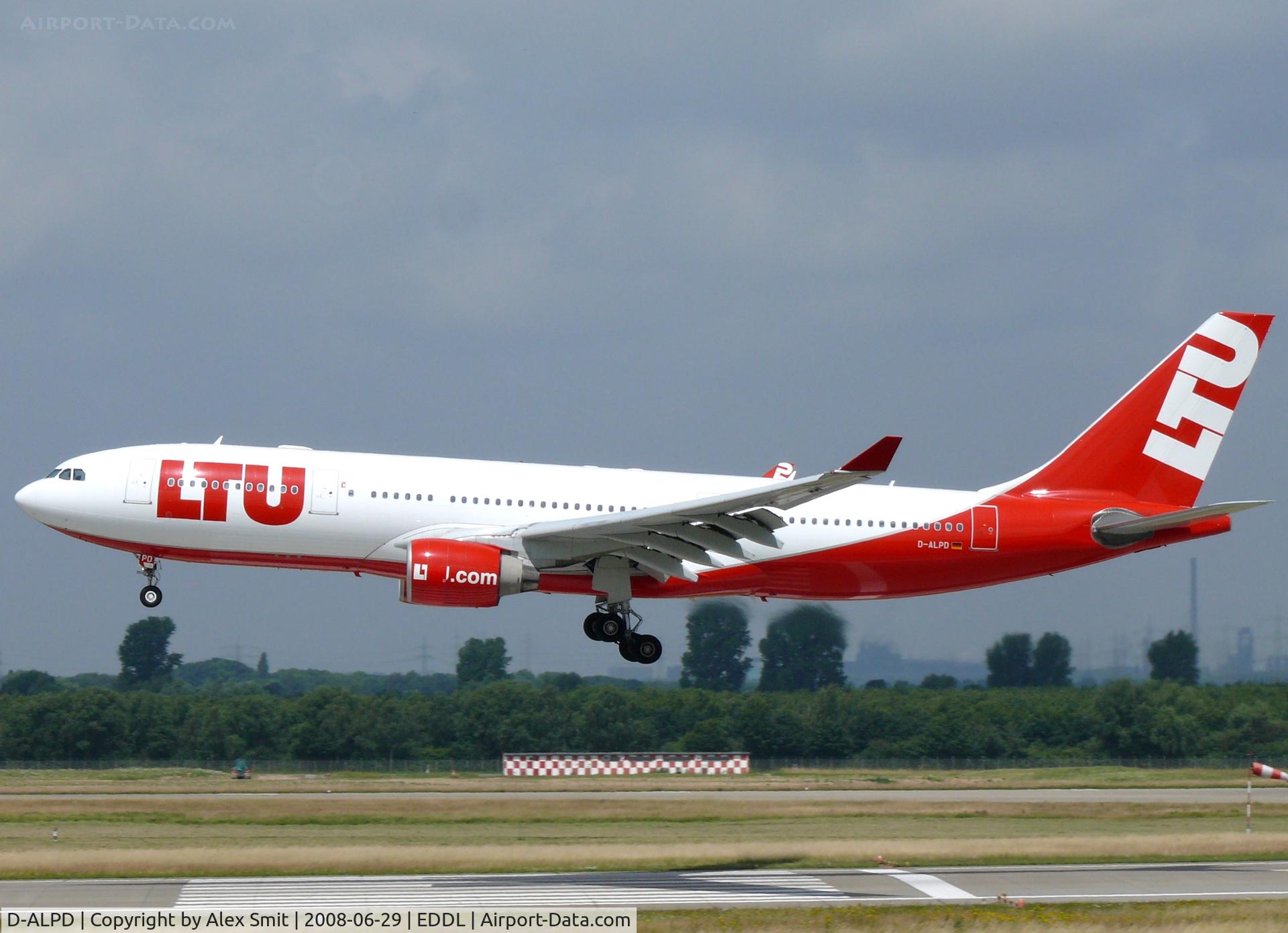 D-ALPD, 2002 Airbus A330-223 C/N 454, Airbus Industries A330-223 D-ALPD LTU