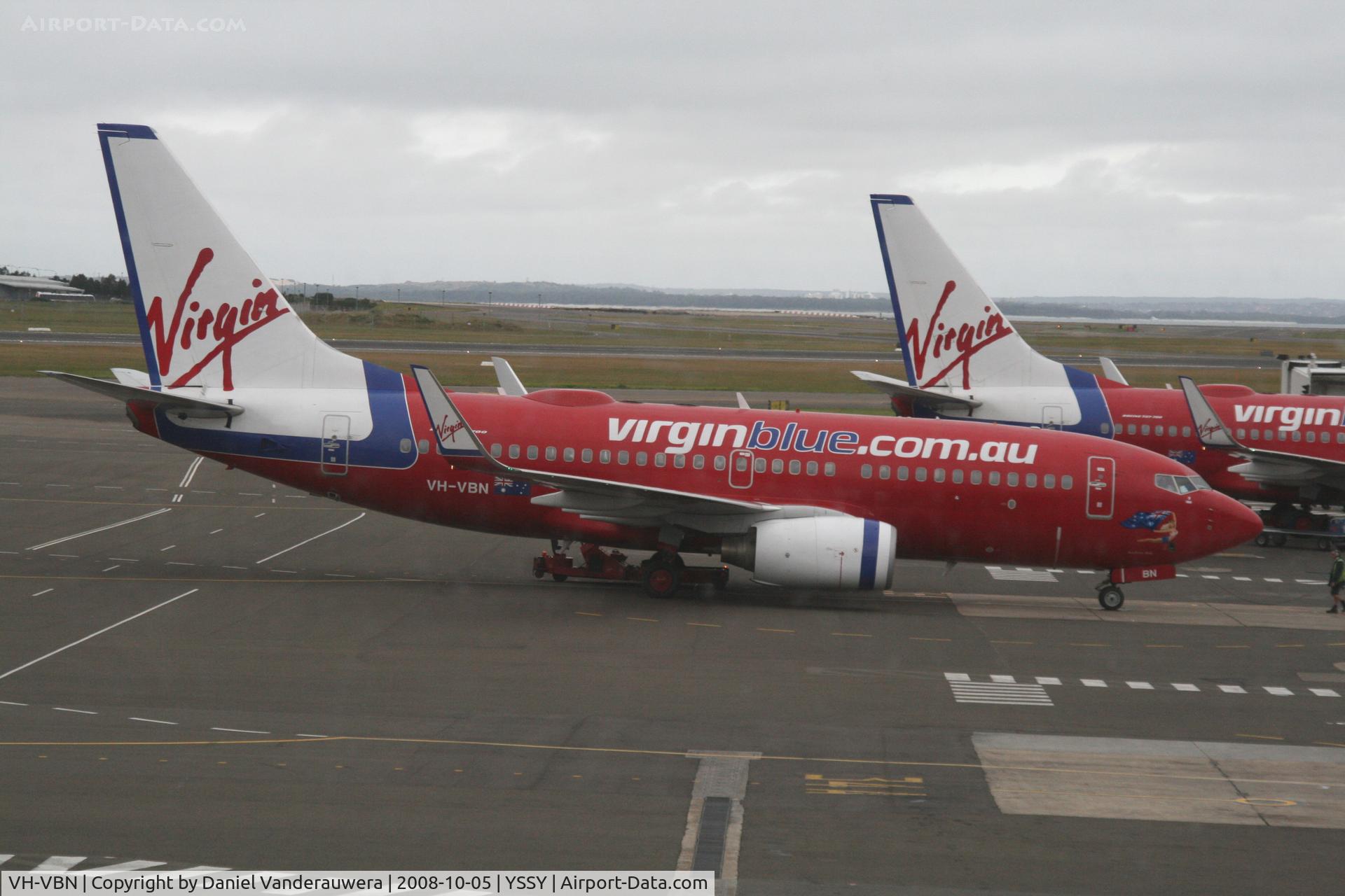 VH-VBN, 2002 Boeing 737-76N C/N 33005, leaving the gate