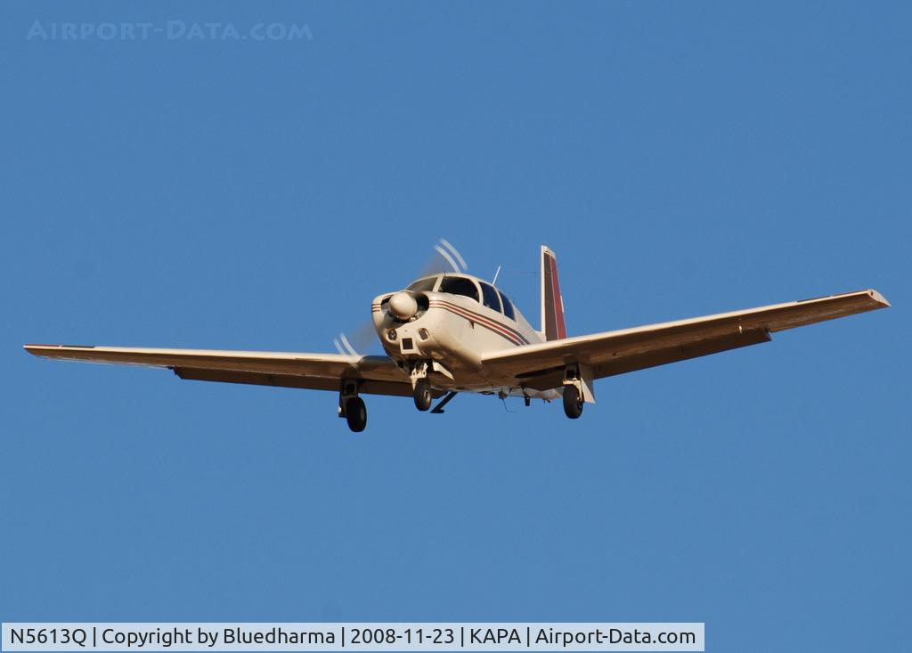 N5613Q, 1965 Mooney M20C Ranger C/N 3005, On final approach to 17L.