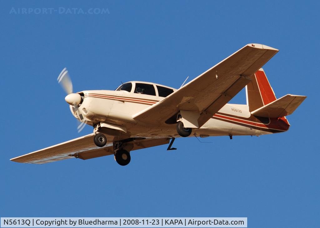 N5613Q, 1965 Mooney M20C Ranger C/N 3005, On final approach to 17L.