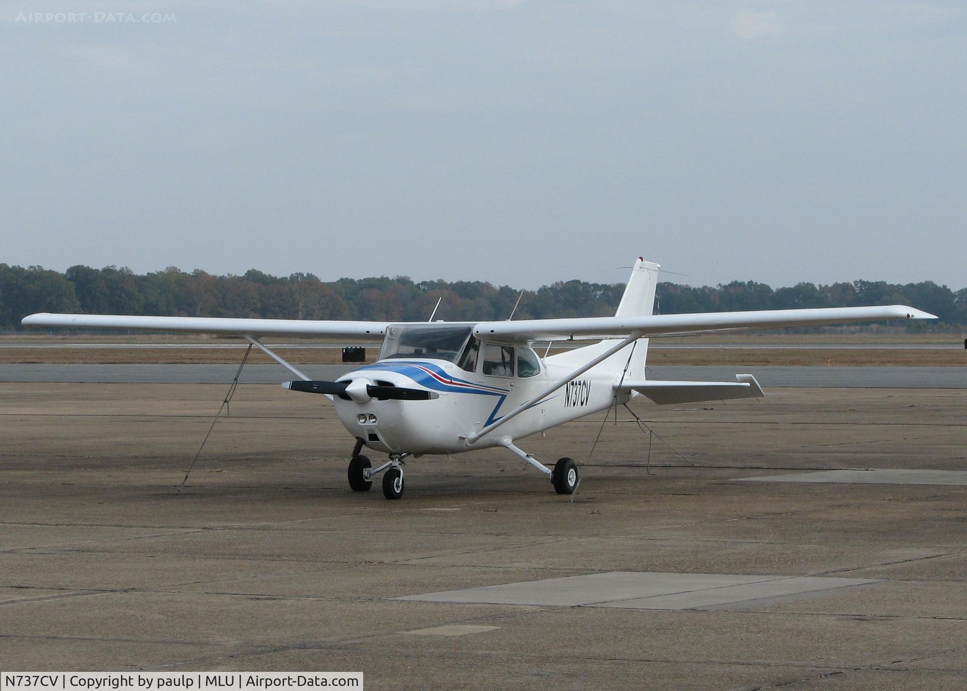 N737CV, 1978 Cessna 172N C/N 17269322, Parked at the Monroe Louisiana airport.