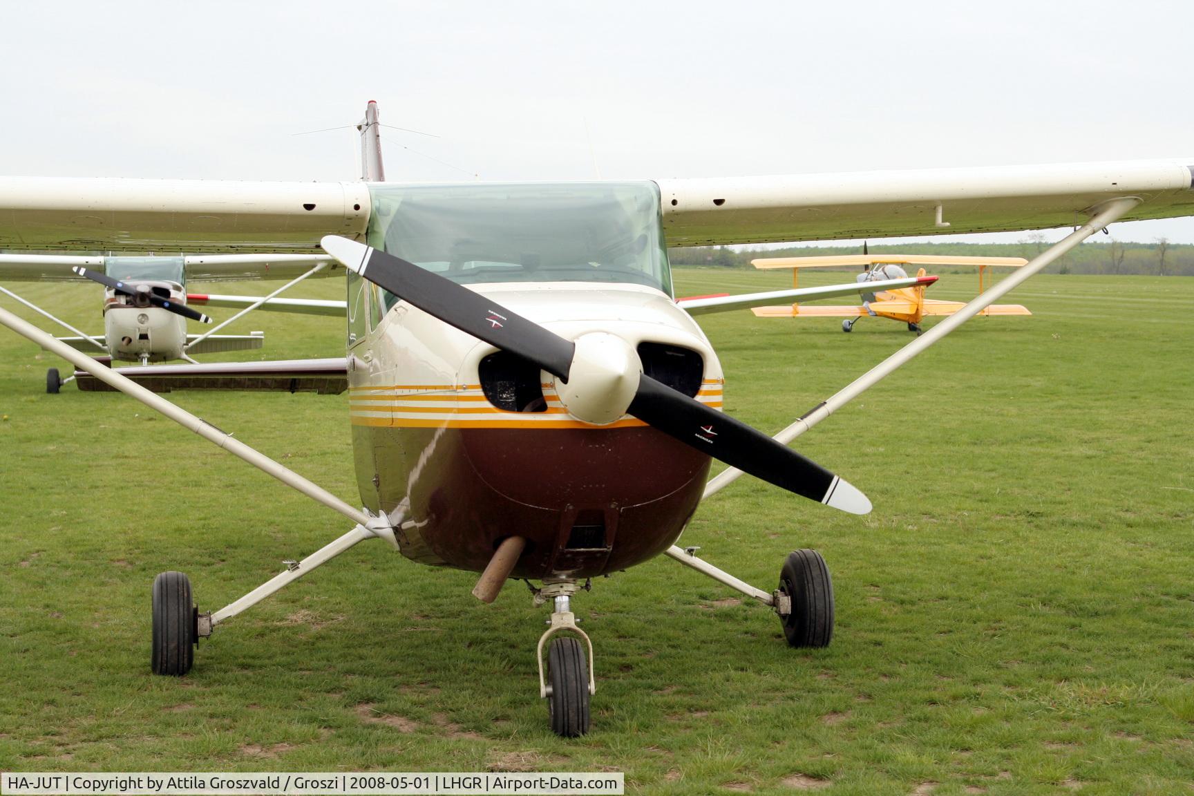 HA-JUT, 1985 Cessna 172P C/N 17276445, Gyuro Airport / LHGR-Hungary / Airshow