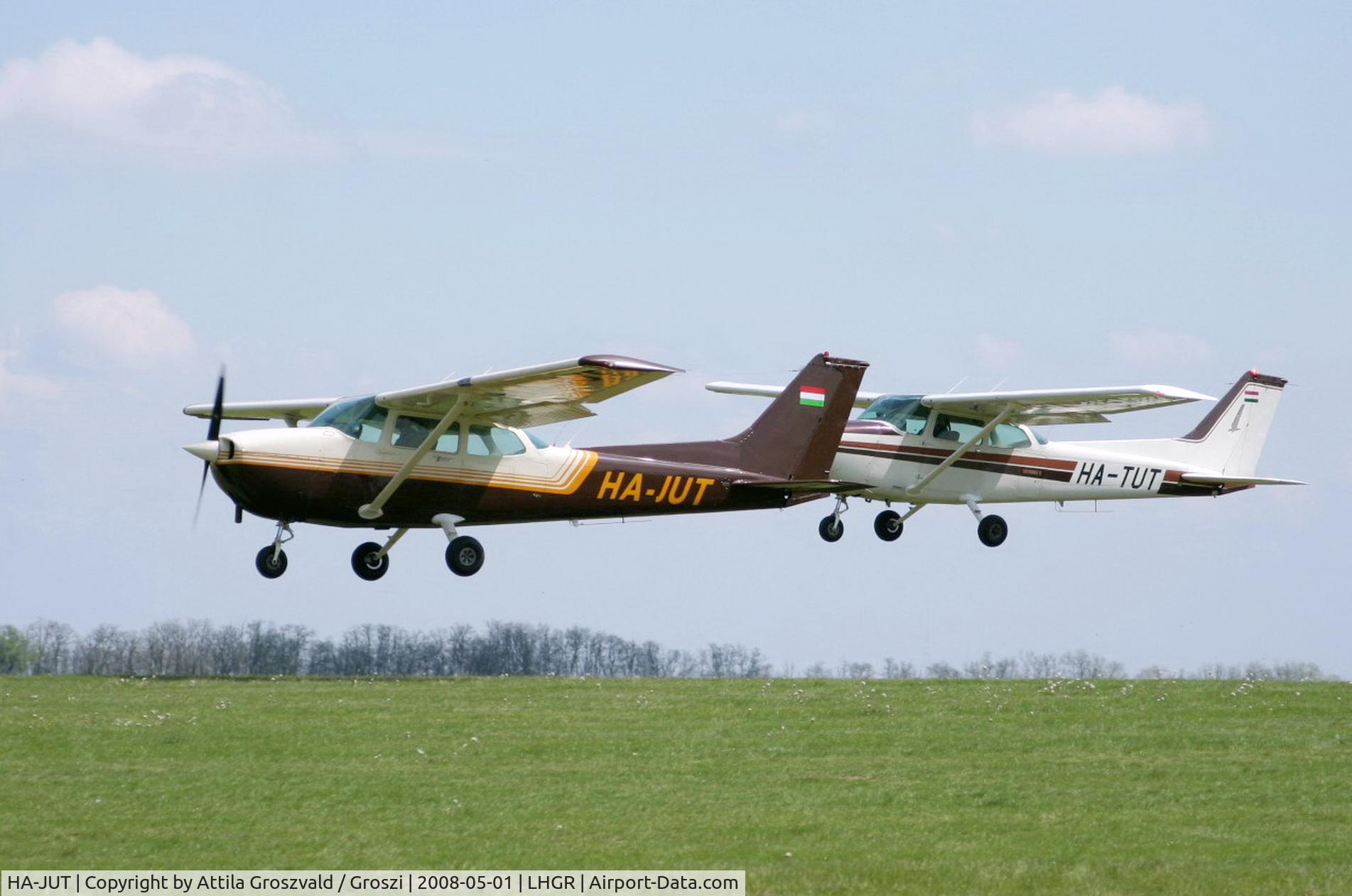 HA-JUT, 1985 Cessna 172P C/N 17276445, Gyuro Airport / LHGR-Hungary / Mayday holiday and Airshow