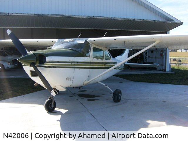 N42006, 1968 Cessna 182L Skylane C/N 18258804, C-182