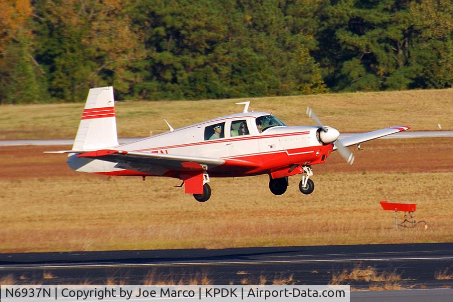 N6937N, 1968 Mooney M20C Ranger C/N 680189, @ PDK