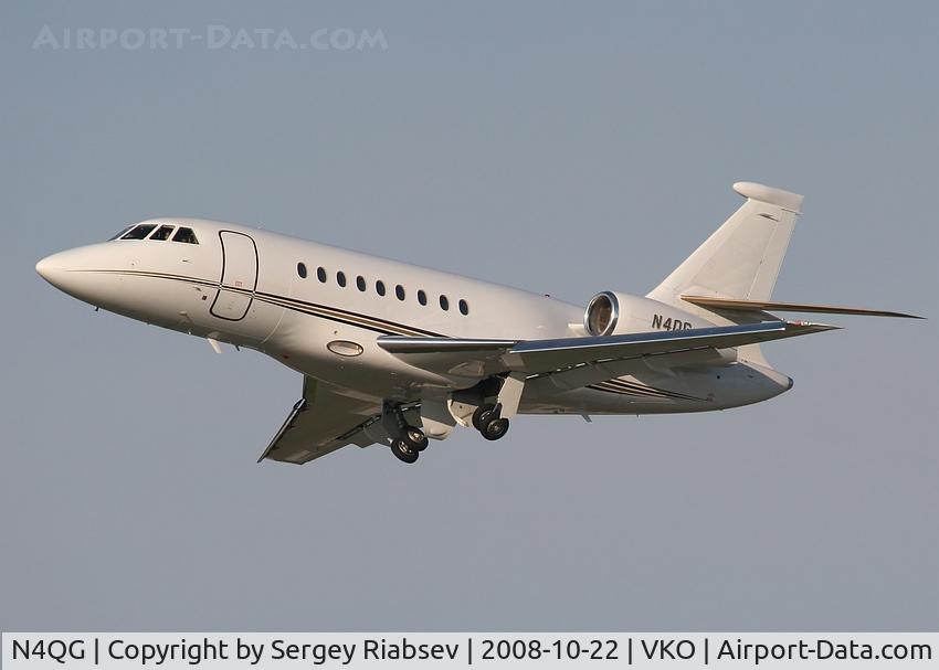N4QG, 2004 Dassault Falcon 2000EX C/N 028, taking off at VKO
