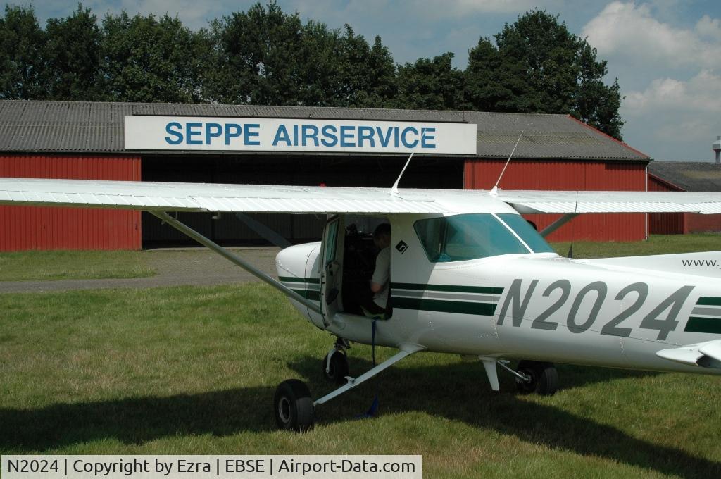 N2024, 1973 Cessna 150L C/N 15074157, N2024 at EHSE