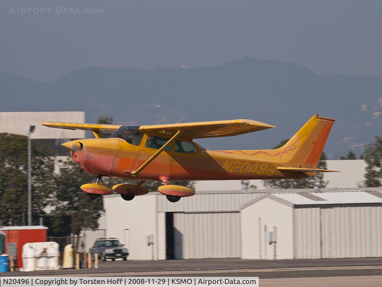 N20496, 1973 Cessna 172M C/N 17261339, N20496 departing from RWY 21. 