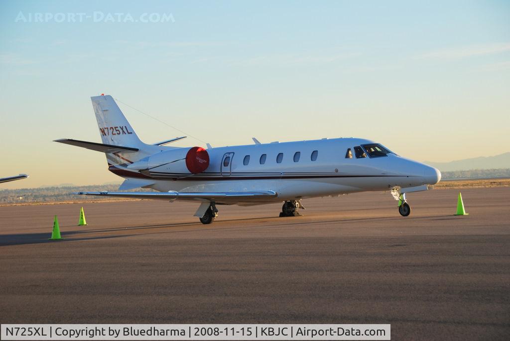 N725XL, 2007 Cessna 560XL Citation XLS C/N 560-5725, Parked.