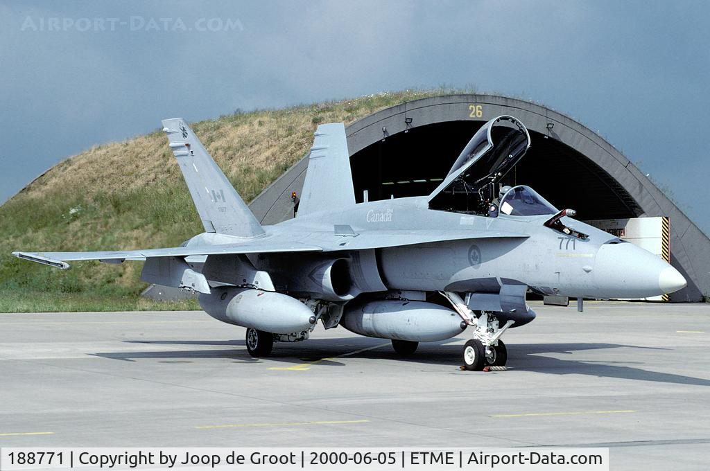 188771, 1986 McDonnell Douglas CF-188A Hornet C/N 0498/A412, In 2000 a number of Canadian Hornets were based at Eggebek for a major air exercise.