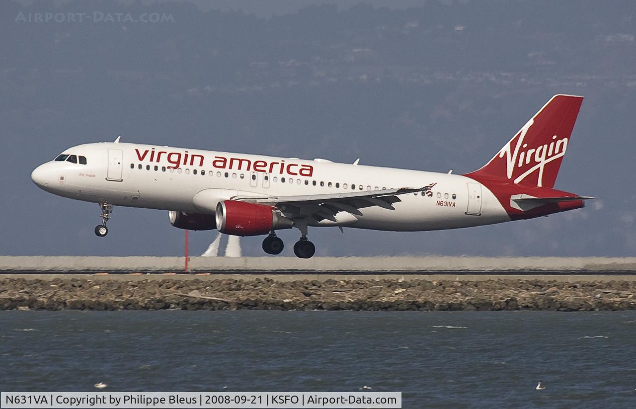 N631VA, 2007 Airbus A320-214 C/N 3135, Seconds before touchdown on rwy 28L