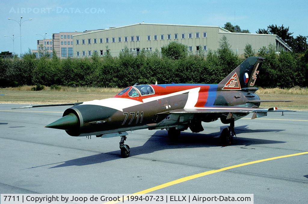 7711, Mikoyan-Gurevich MiG-21MF C/N 967711, This display MiG-21 was present for the local Wincrange-Anthoniushaf air show.